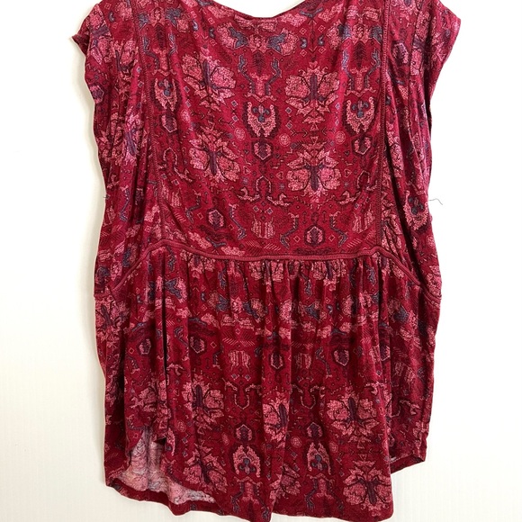 Faded glory XXL 20 maroon floral print partial buttoned keyhole short sleeve top - Picture 4 of 7